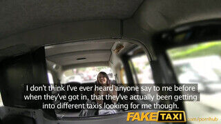 FakeTaxi - taxi rajongó lány tudja miért jött - Amatordomina.hu