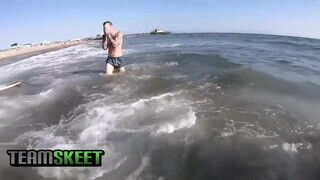 TeamSkeet - a strandon felszedett csaj keményen megtéve - Amatordomina.hu