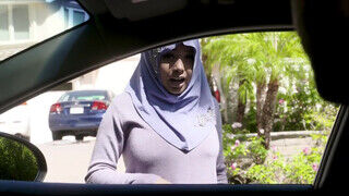TeensLoveanál - Fiatal kisasszony hijab-ban hátsó bejáratba tolva - Amatordomina.hu