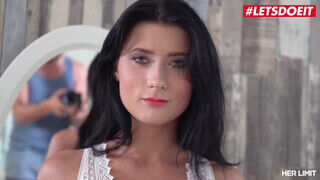 HerLimit - Nicole Black a formás pici tinédzser kiscsaj - Amatordomina.hu