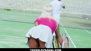 TeensLoveanál - a orbitális didkós tenisz edző nőci - Amatordomina.hu
