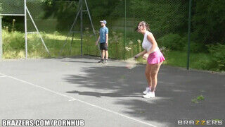 Abbie Cat és Yuffie Yulan nem csak teniszezik - Brazzers - Amatordomina.hu