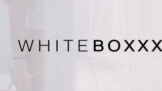 WHITEBOXXX - Vinna Reed kufircol a személyi edzőjével - Amatordomina.hu