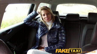 Tinédzser anyuci a taxissal szeretkezik - Amatordomina.hu