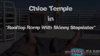 Chloe Temple a világos szőke szopós húgi a tesóval kúr a tetőn - Amatordomina.hu