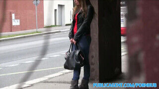 Orosz nagyméretű cickós tinédzser kishölgy felszedve az utcán - Amatordomina.hu