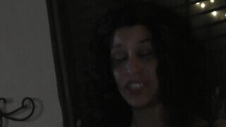 Tia Mor háziszex videója ahol egy fekete krapekkal szexel - Amatordomina.hu