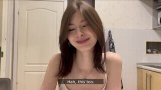 Cutie Kim a cuki 18 éves barinő házi szex videója ahol a pasijával kupakol - Amatordomina.hu